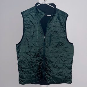 Men’s Mountain Khakis reversible vest